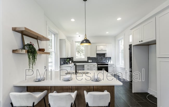 Building Photo - 3423 Enslow Ave