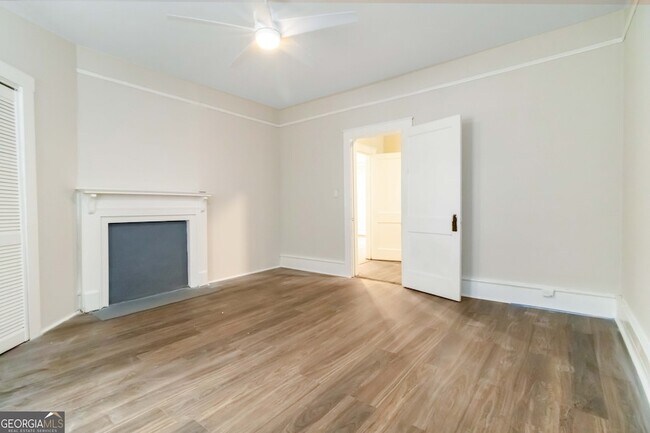 Building Photo - 2141 Fairburn Rd SW