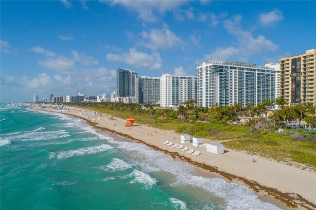 Building Photo - 2301 Collins Ave