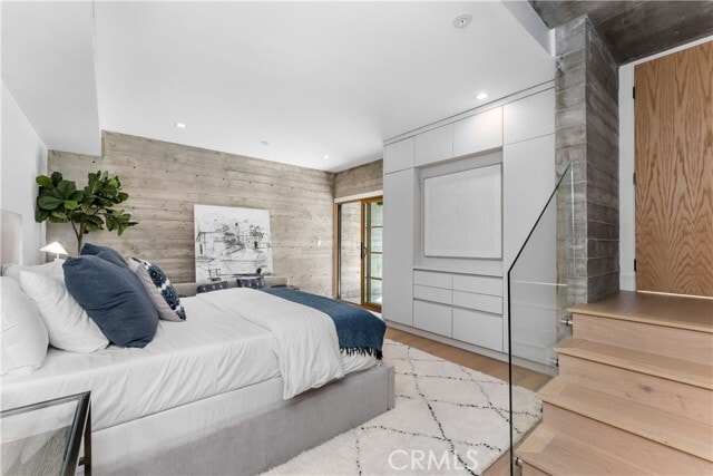 Building Photo - 1035 N Vista St