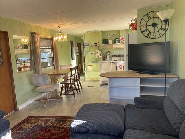 Building Photo - 1079 NW 7th Blvd