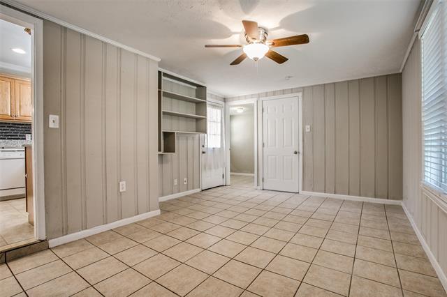 Building Photo - 3945 Hawick Ln