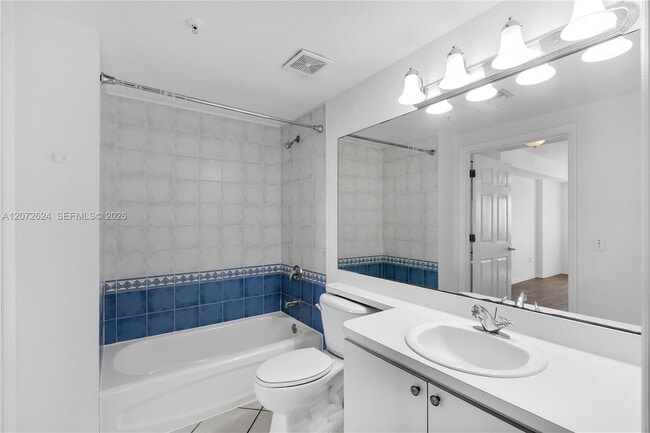 Building Photo - 3500 Coral Wy