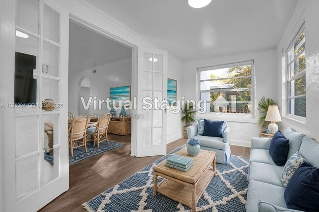 Building Photo - 1505 Monroe St