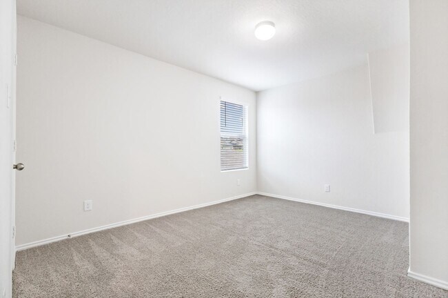 Building Photo - 2526 Wentwood Run