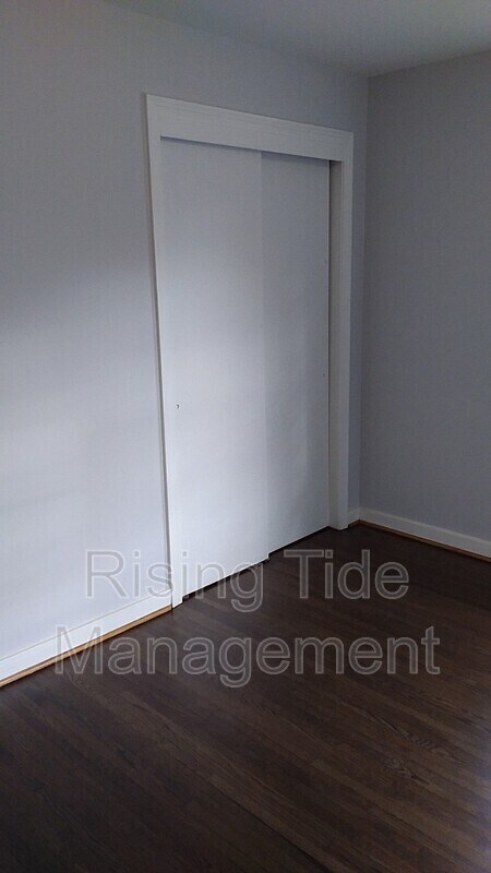 Building Photo - 18 Sunset Ln