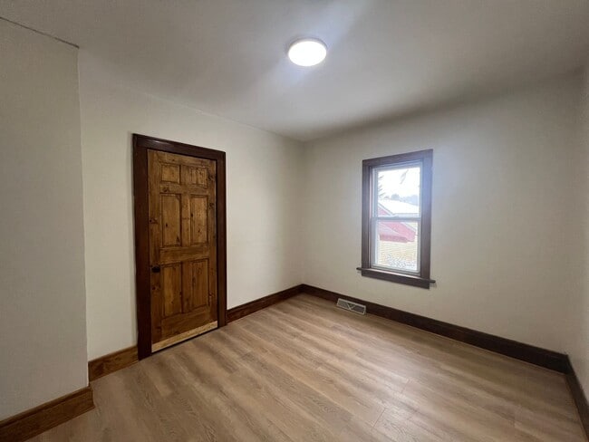 Building Photo - Click the “Apply Now” button or email wapmrentals@gmail.com for a prompt response.