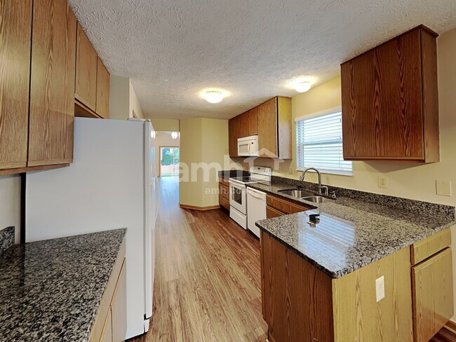 Building Photo - 5787 Coldcreek Dr