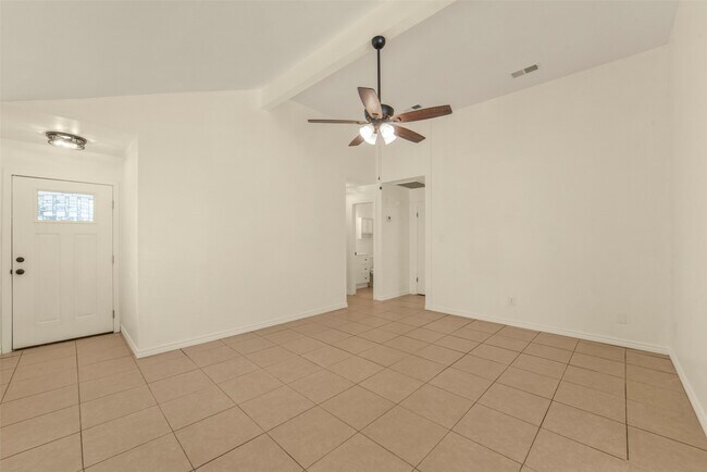 Building Photo - 18147 Dinner Creek Dr