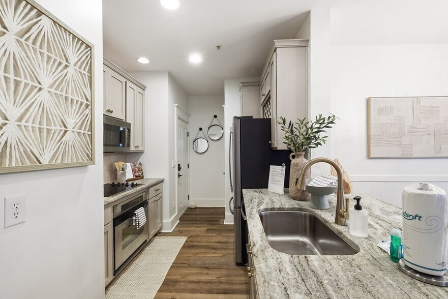 Building Photo - 122 Georgetown Ave