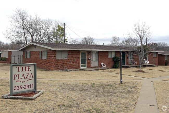 Primary Photo - The Plaza
