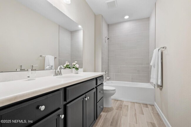 Building Photo - 10165 Roman Ln