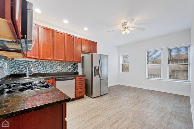 Building Photo - 6200 S Evans Ave