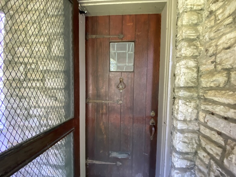 Front Door - 100 Mcdowell Rd