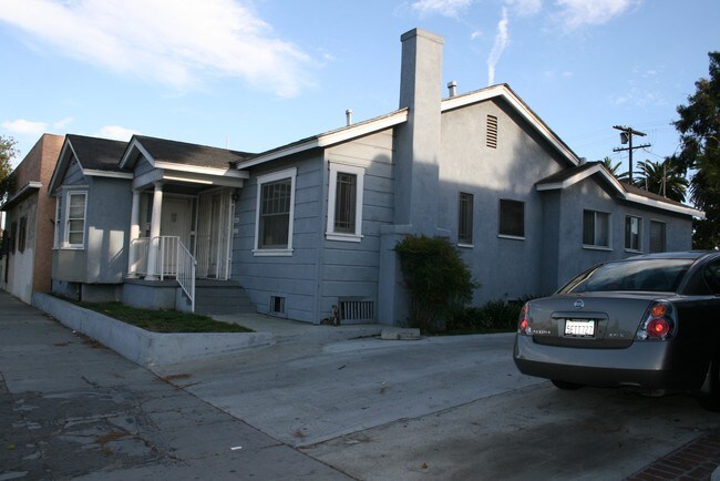 Building Photo - 1116-1120 W Florence Ave