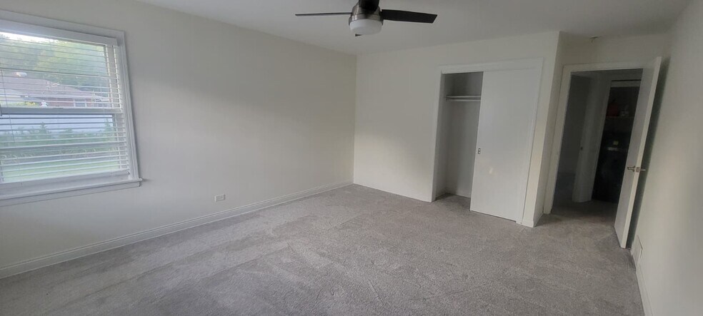 Building Photo - 5018 Dobson St