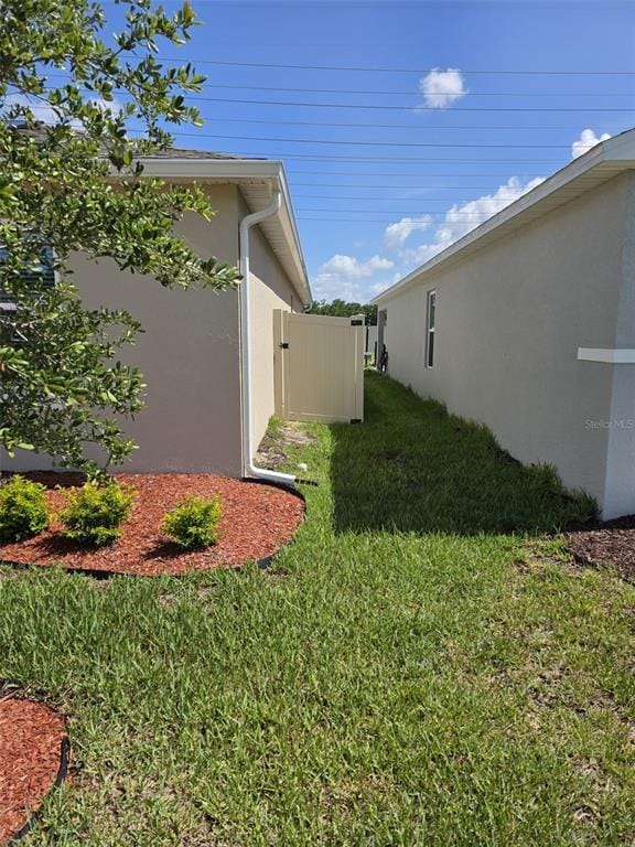 Building Photo - 559 Wayland Dr