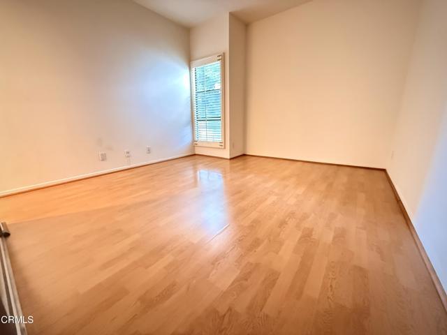 Building Photo - 360 S Los Robles Ave