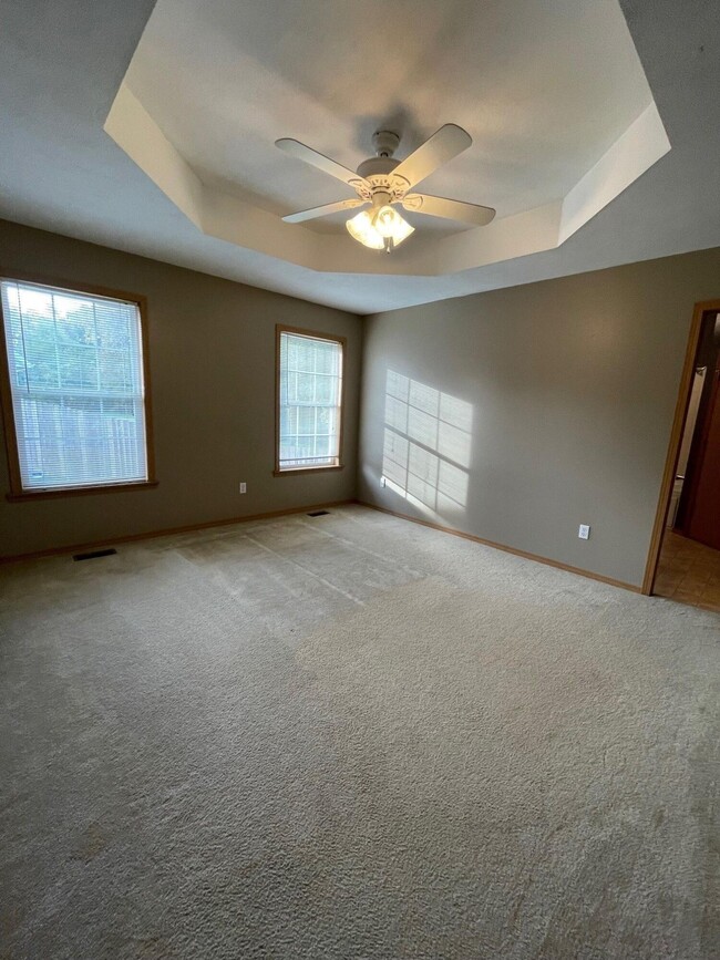 Building Photo - 2947 W Westview St