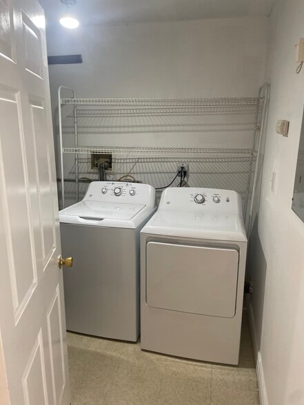 Laundry Room - 41 Walnut St