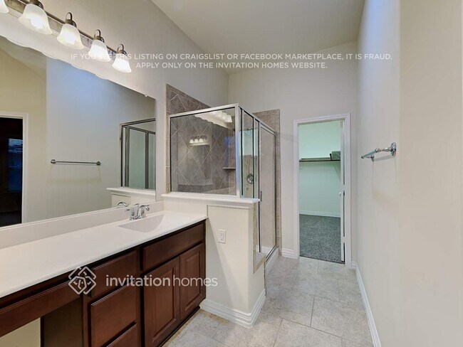 Building Photo - 3302 Clover Trace Dr