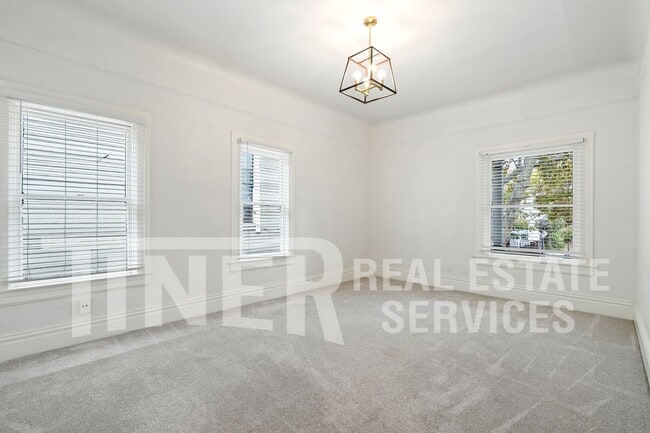 Building Photo - 1510 E Street-