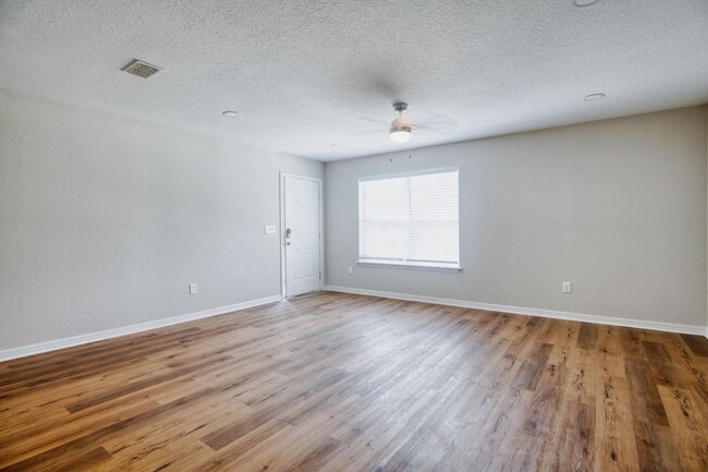 Interior Photo - Rosemere Flats