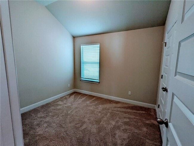 Building Photo - 2800 Joe Dimaggio Blvd