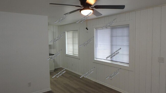 Building Photo - 509 Maier Dr