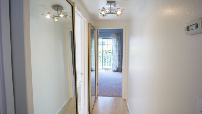Building Photo - 1744 Haynes Ln