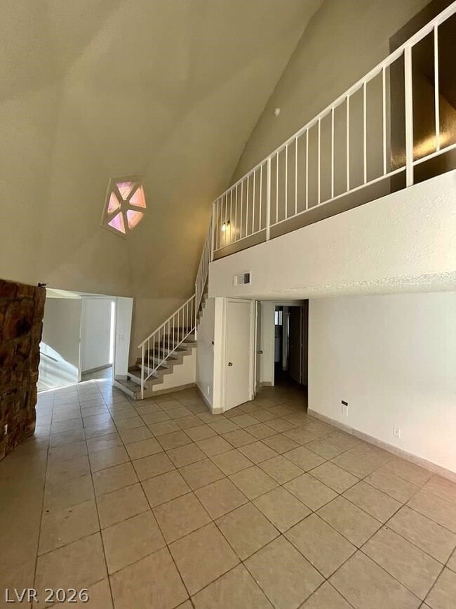 Building Photo - 1427 San Felipe Dr