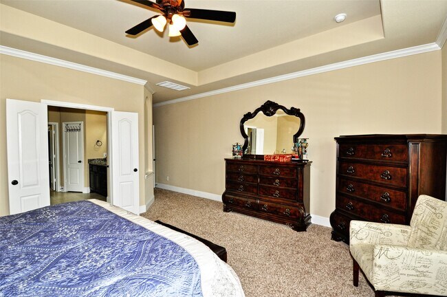 Building Photo - 17519 Murrayfield Ct