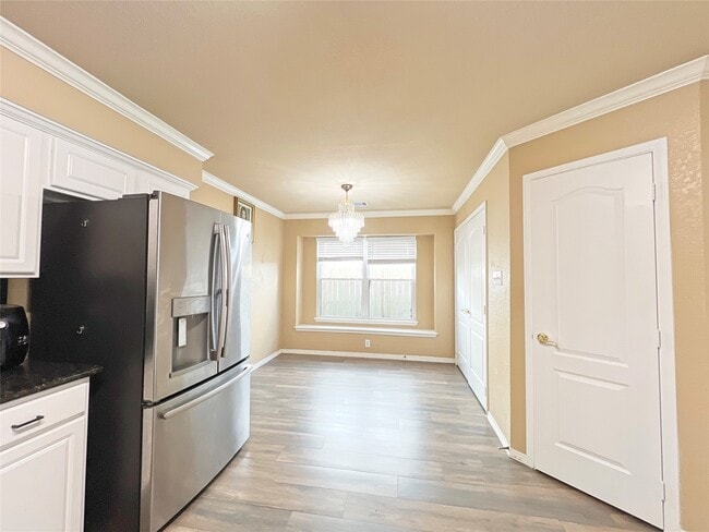 Building Photo - 10018 San Ignacio