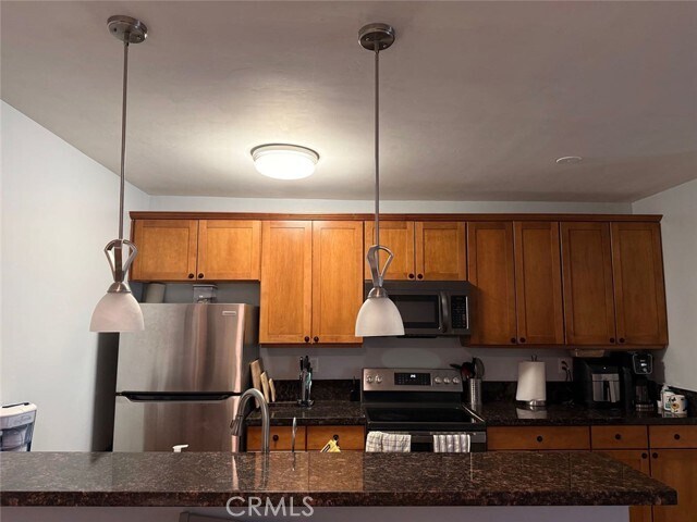 Building Photo - 10982 Roebling Ave