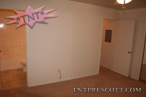 Building Photo - 6181 N Rockland Dr