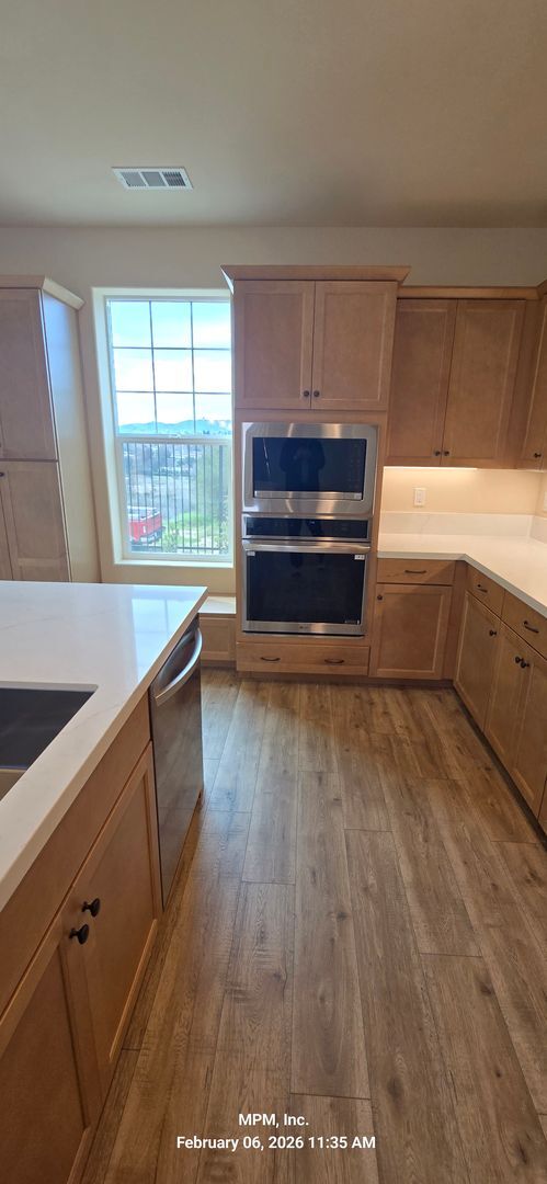 Building Photo - lovely 3 bedroom home the Vintage 55 and over community