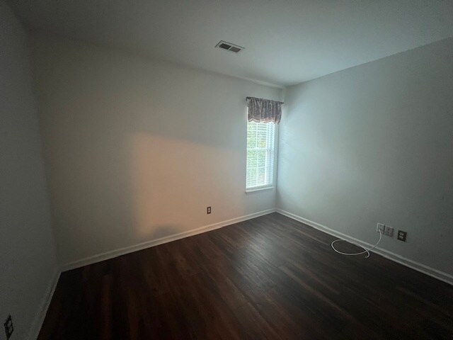 Building Photo - 2707 Blockhouse Ct