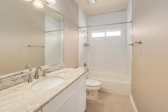 Building Photo - 4803 Pecan Springs Rd