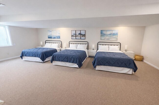 Building Photo - W4604 Palmer Rd