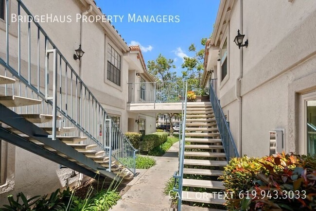 Building Photo - 10357 Azuaga St