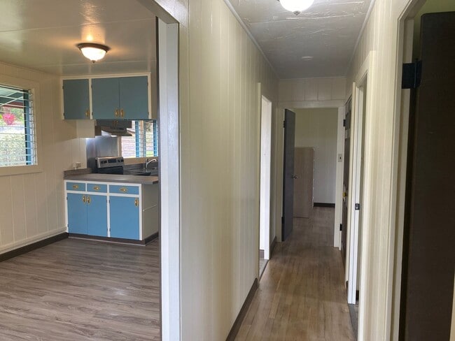 Building Photo - Hakalau