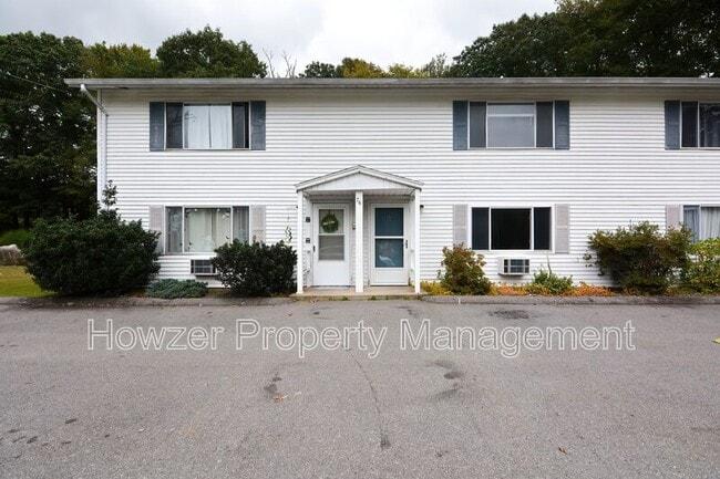 Building Photo - 76 Maple St