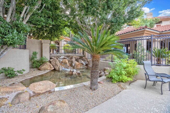 Building Photo - Biltmore Area Condo with Camelback Mountain View!