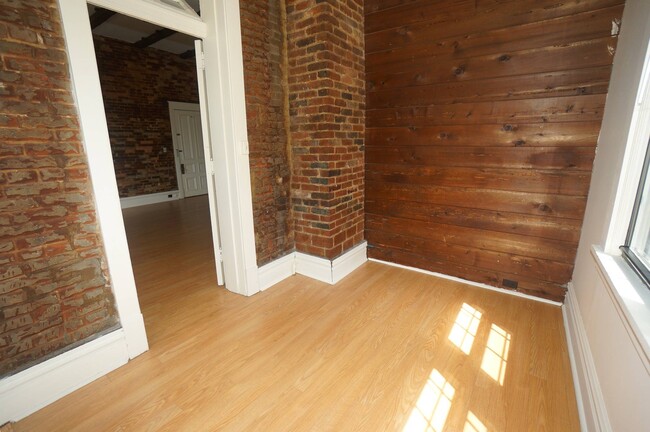 Bedroom - Cloisters