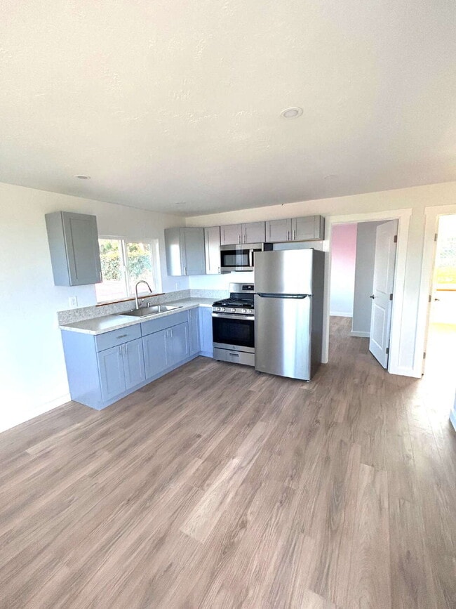 Primary Photo - Available Now! 2bd/1ba for rent in Kapaau!