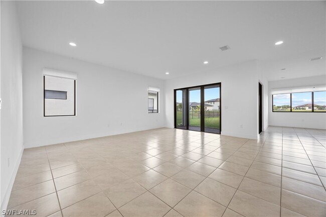 Building Photo - 5032 Frattina St.