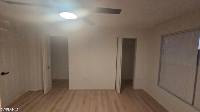 Building Photo - 3642 Pine Oak Cir