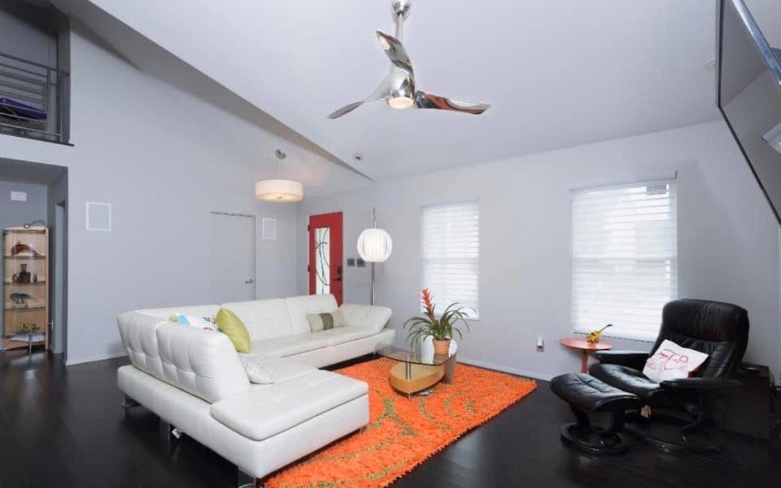 Building Photo - 8401 Metronome Ln