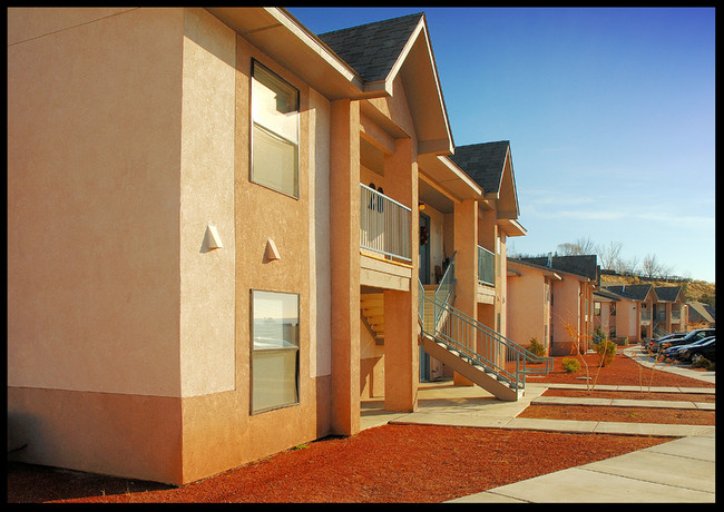 Primary Photo - Ladera Village