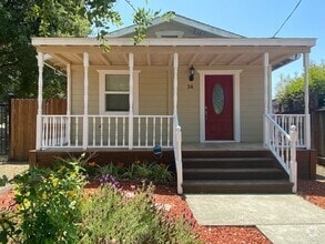 Building Photo - Charming 2 Bedroom Westside Petaluma Bungalow